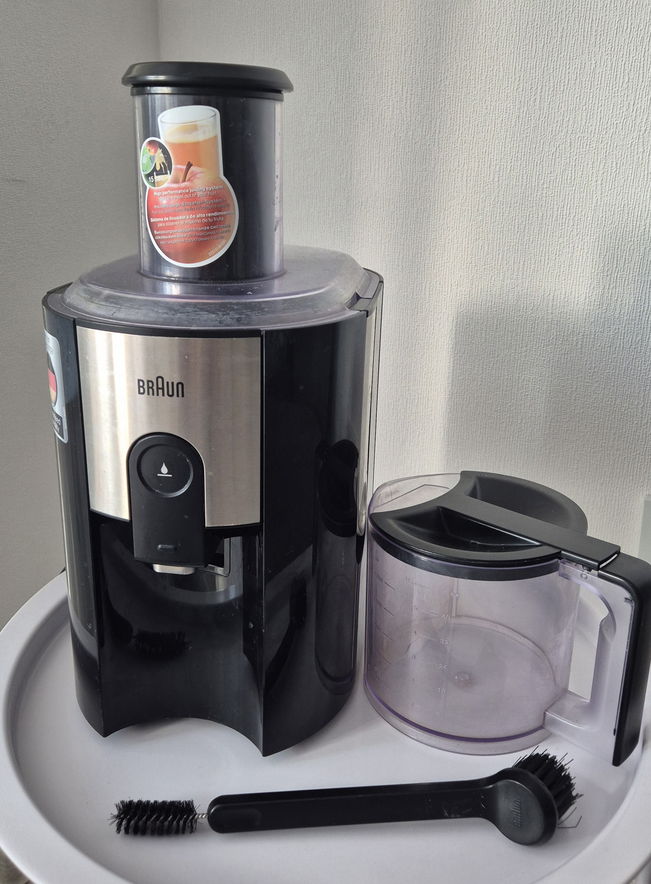 Соковыжималка Braun J500