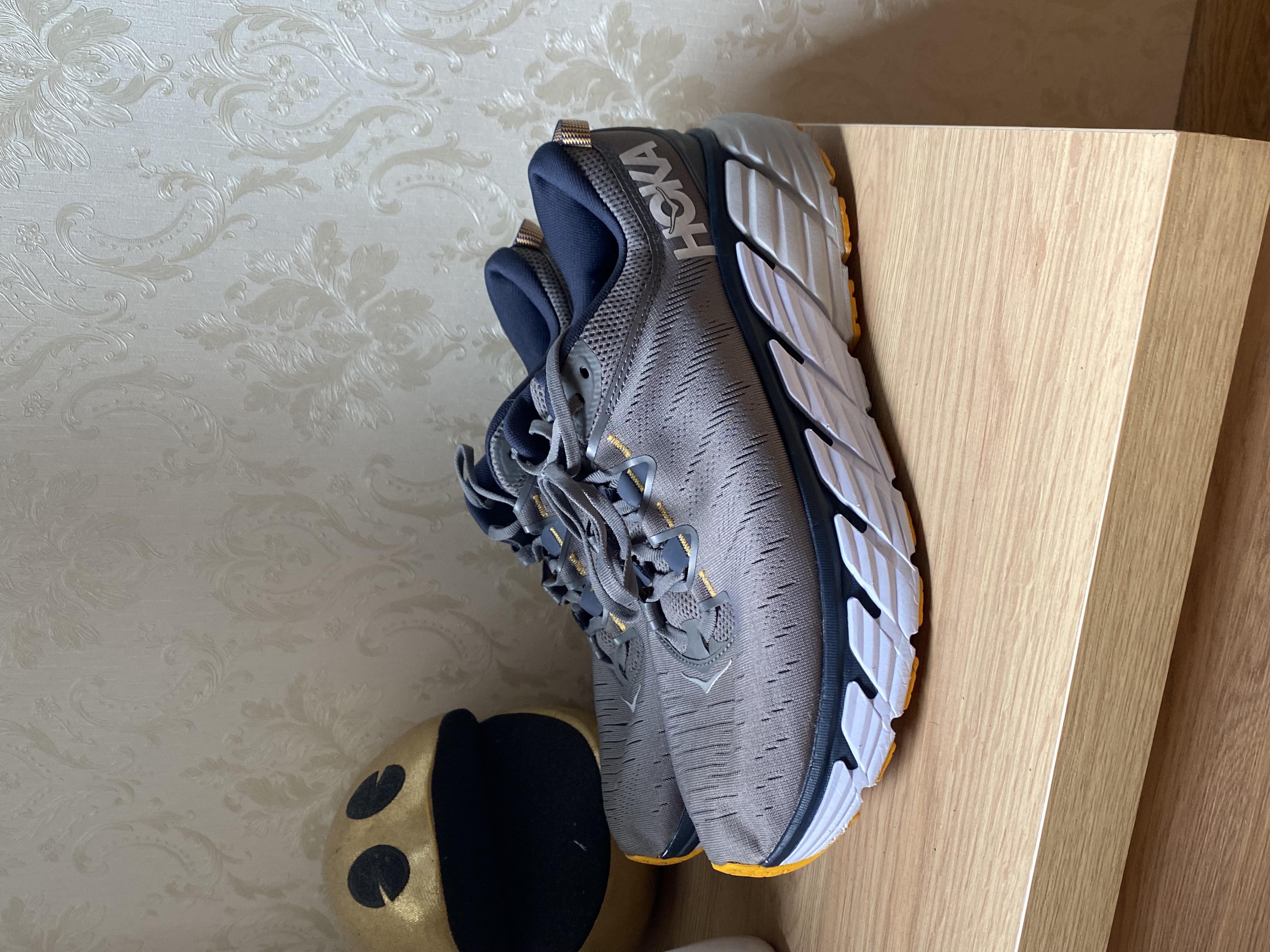 Hoka Gaviota 3 Wide Running Shoes