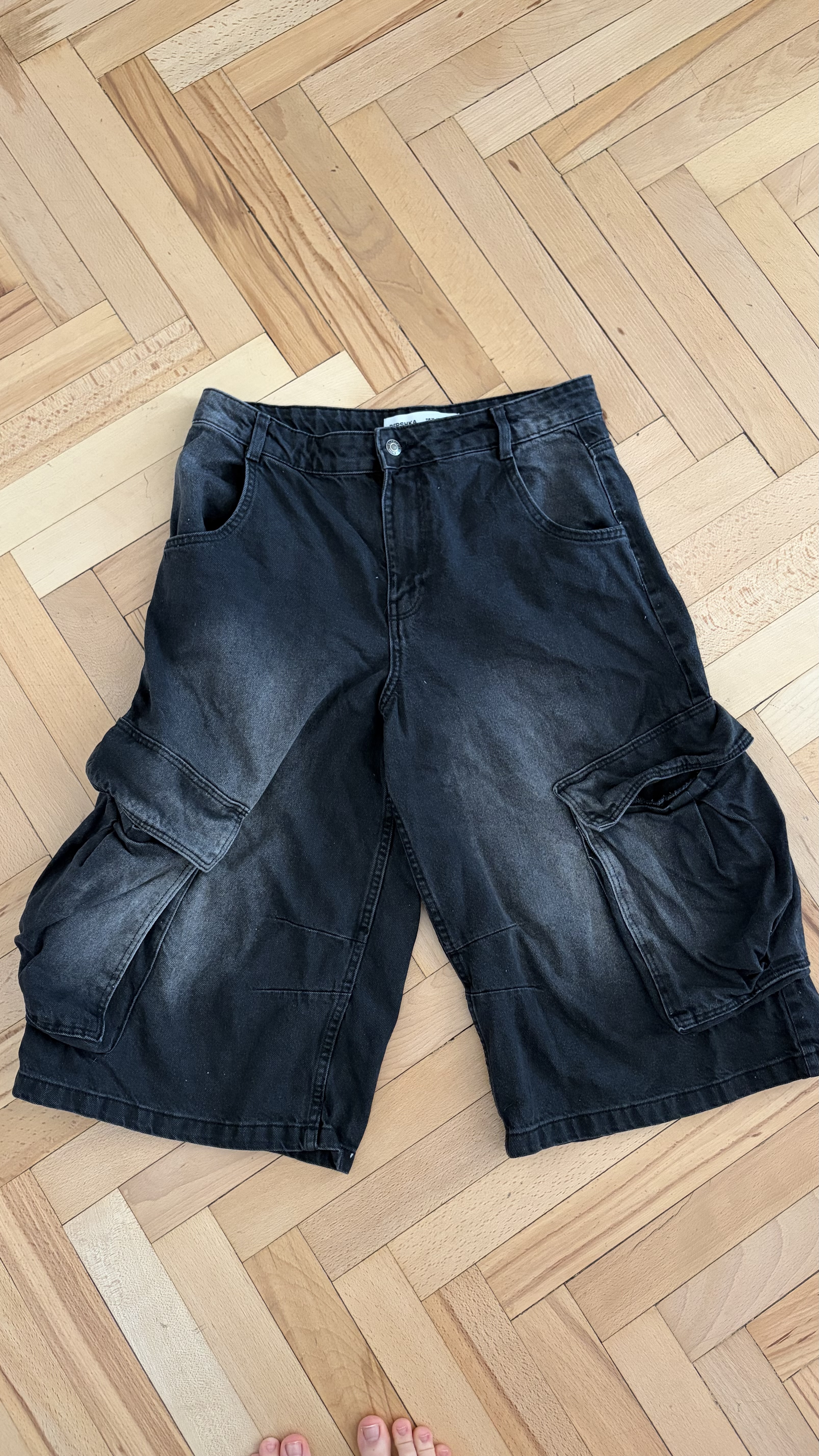 Удлиненные шорты Bershka, EUR 38