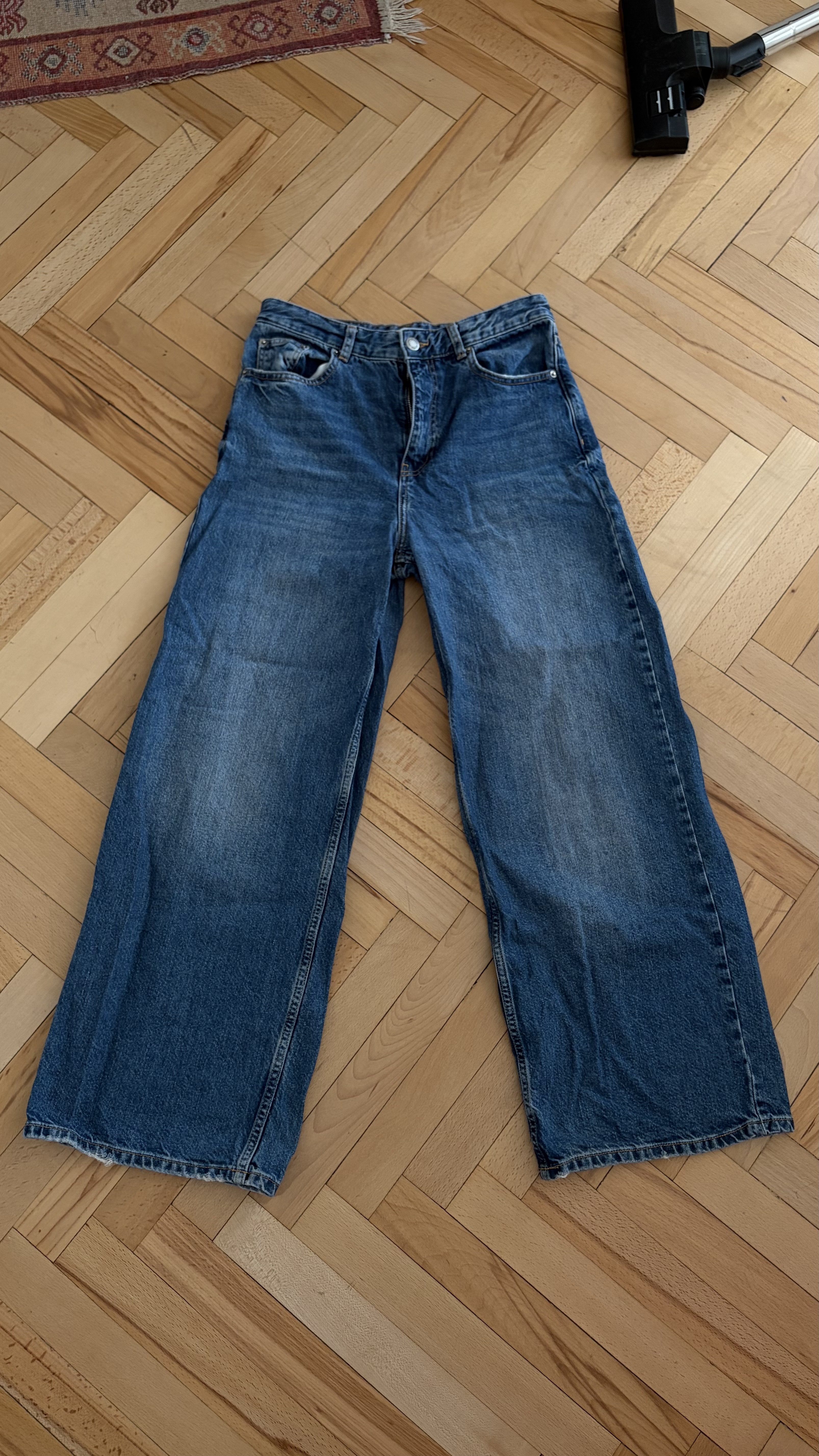 Джинсы Pull and Bear, EUR 36