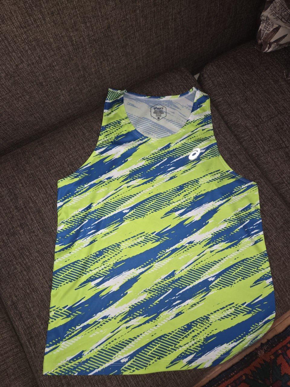 Asics Running Singlet - Good Condition. Size M