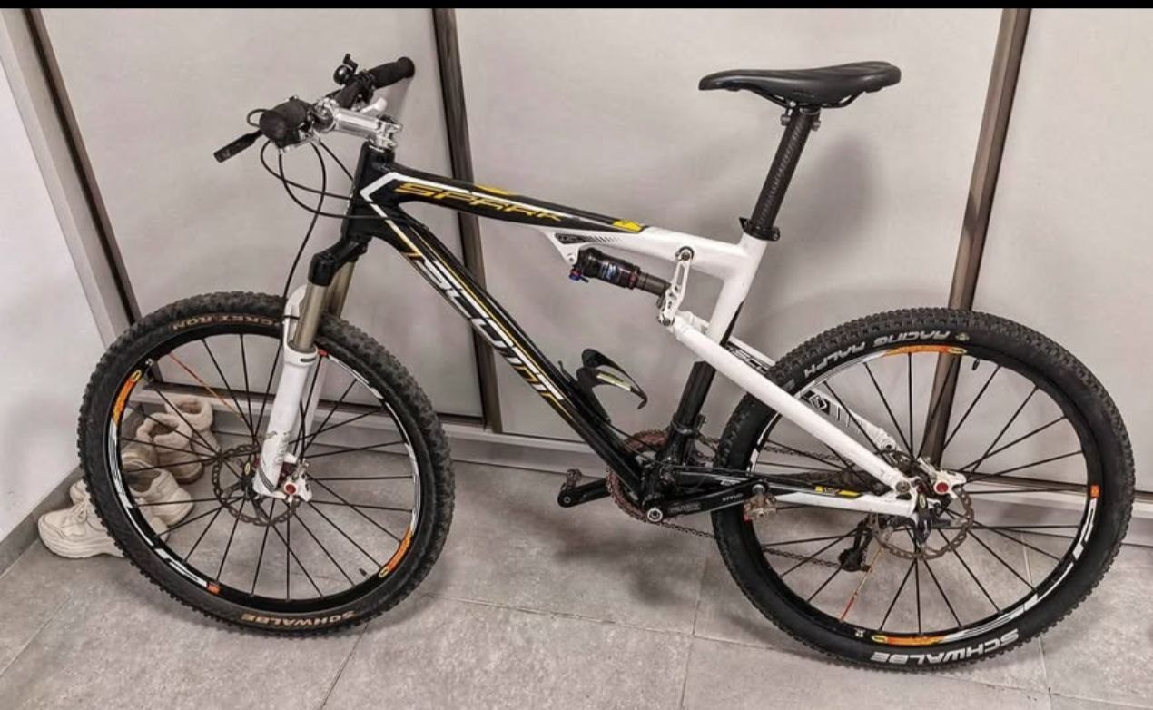 Scott Spark 10 Full Carbon mountain bike