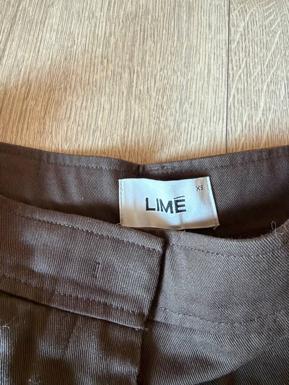 Lime брюки XS