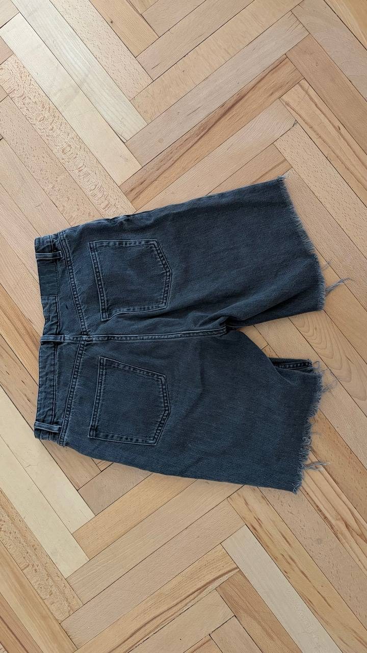 Monki джинсовые шорты
