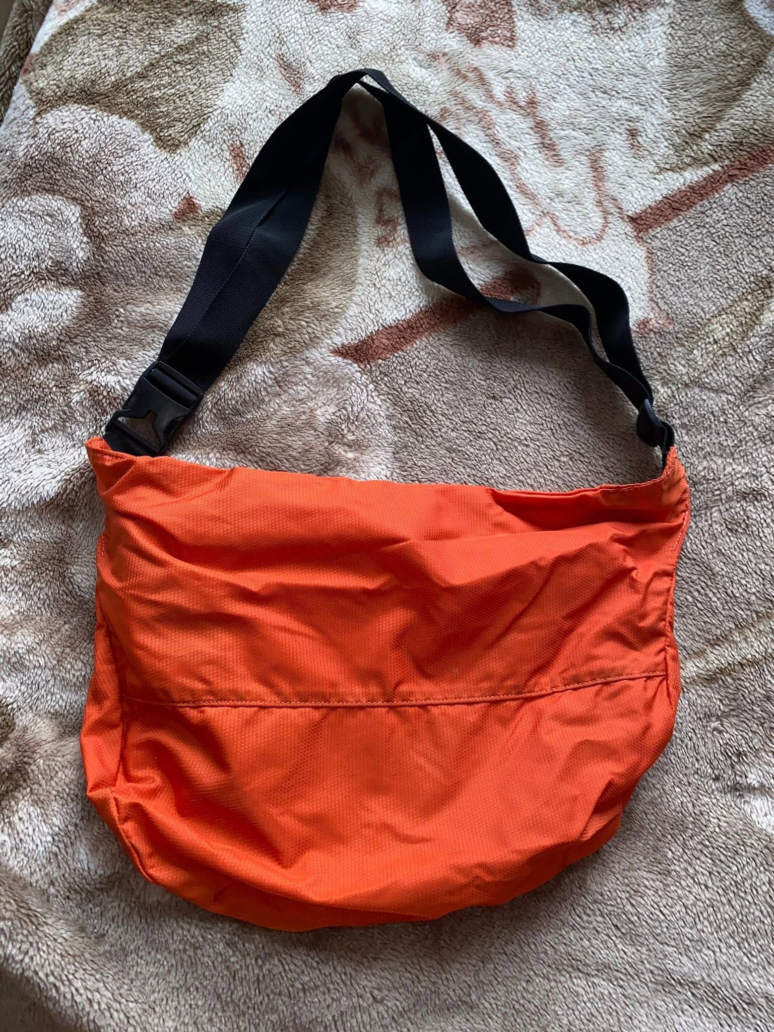 mountain hardwear arm bag
