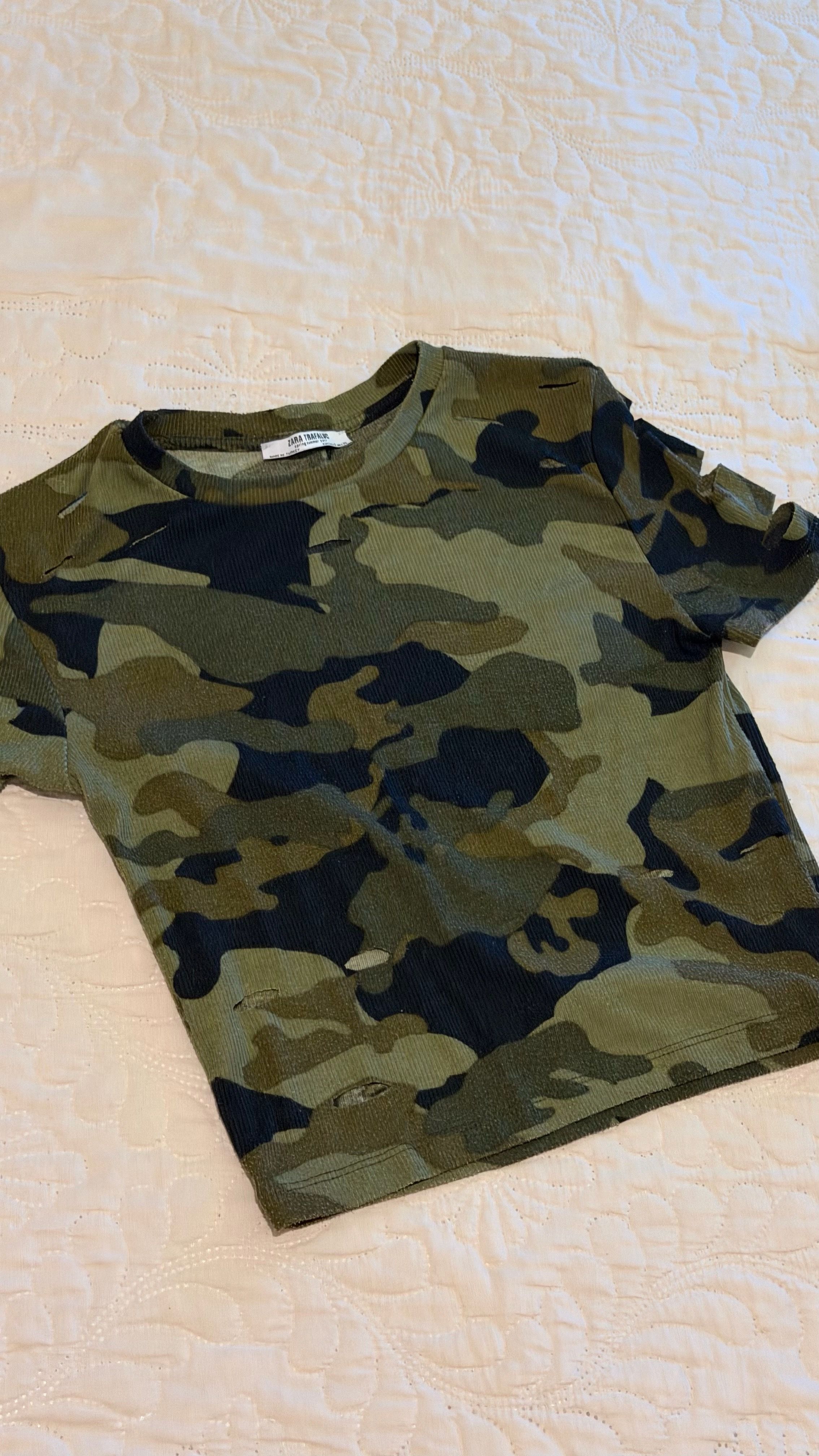 Zara Trafaluc Distressed Camouflage T-shirt