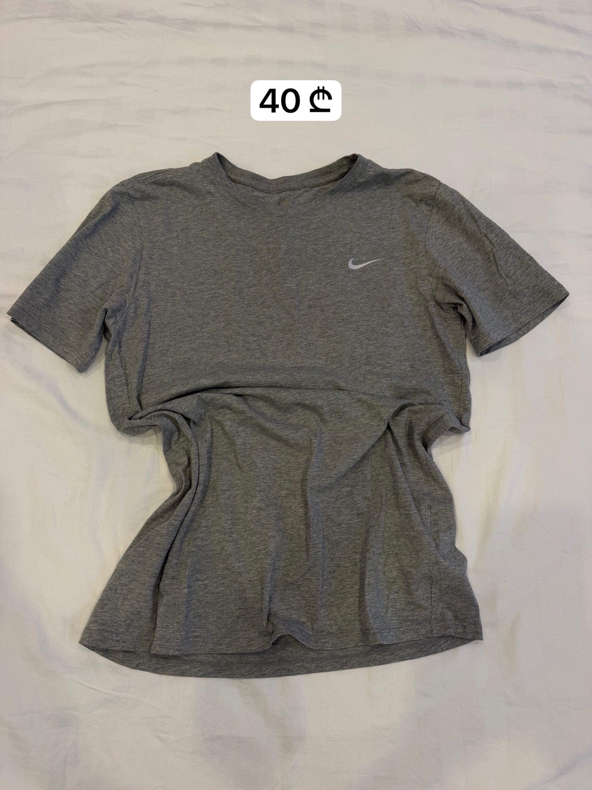 Nike Grey T-shirt