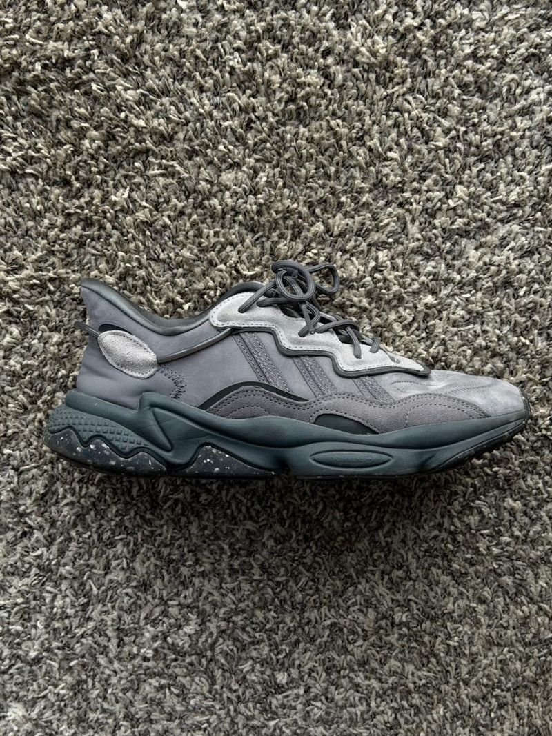 👟 Adidas Originals Ozweego (Grey) 45"