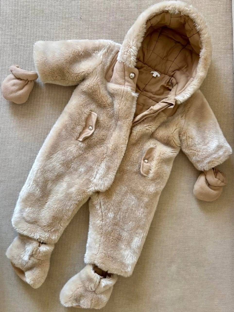 Детский комбинезон Chloe, 9 месяцев