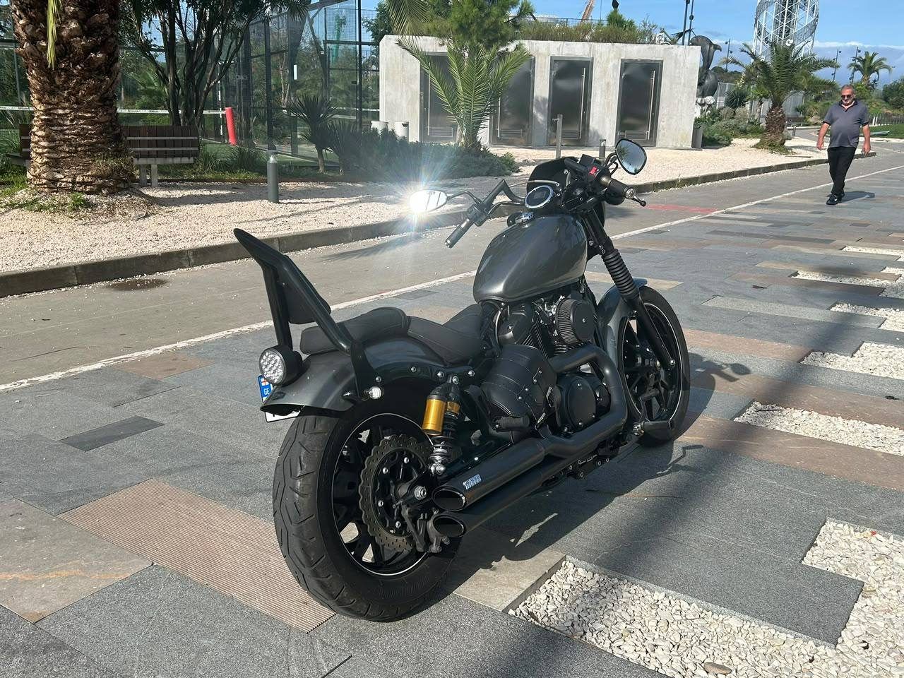 Мотоцикл Yamaha Bolt