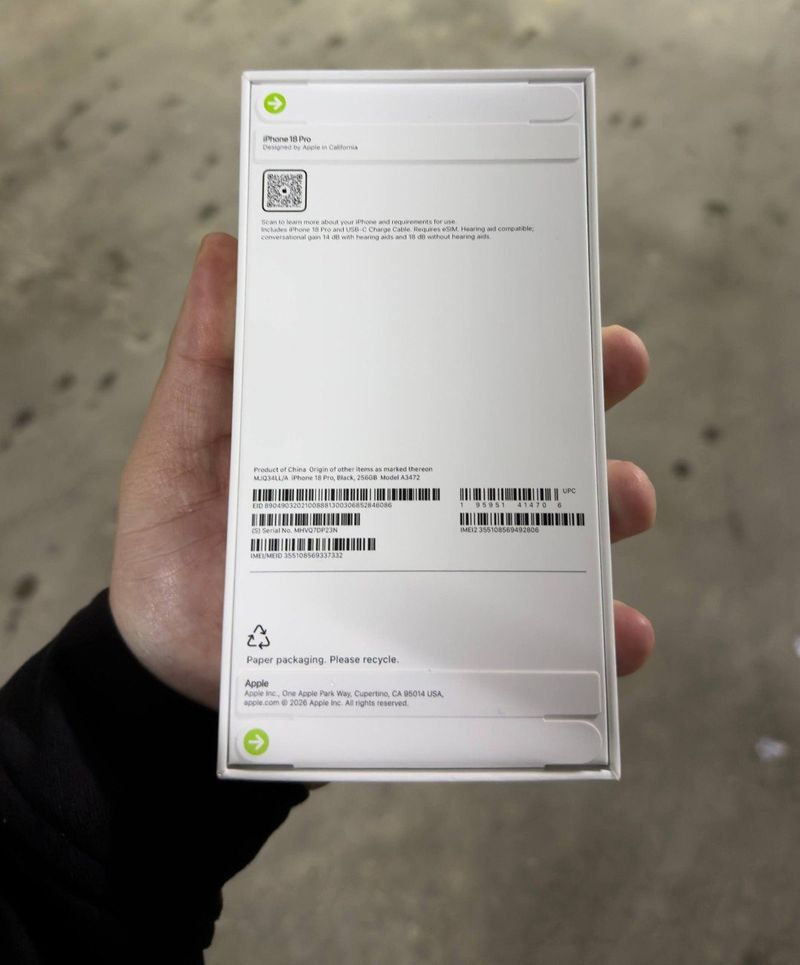 Смартфон Apple iPhone 18 Pro, 256 ГБ
