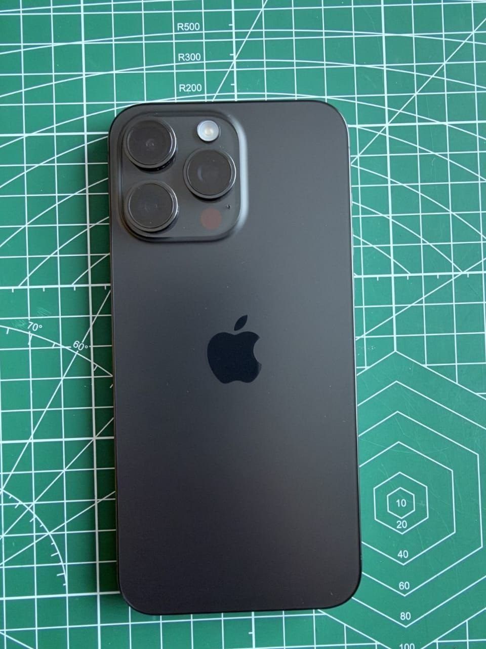 Apple iPhone 15 Pro Max 256 ГБ