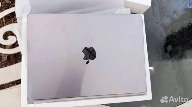 Ноутбук Apple MacBook Pro 14, 512 ГБ