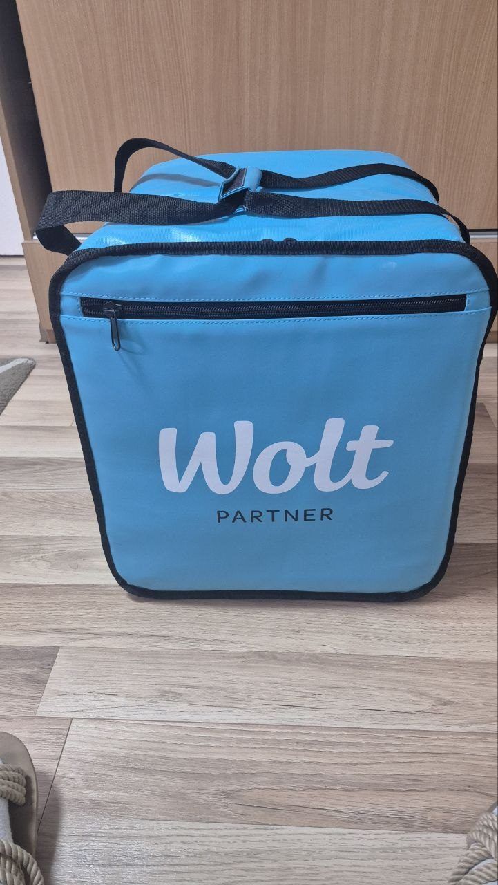 Сумка Wolt