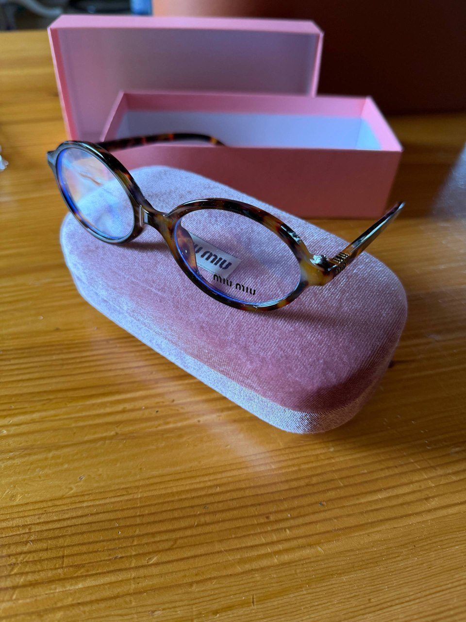Очки MIU MIU