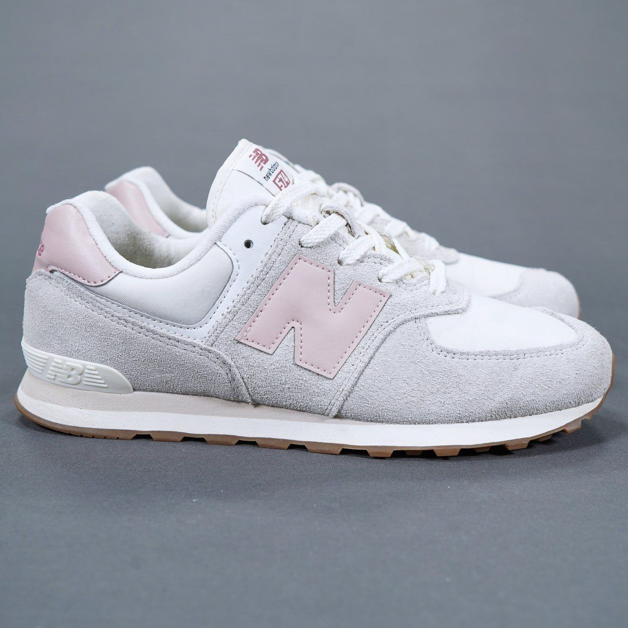 Кроссовки New Balance 574, размер 38.5