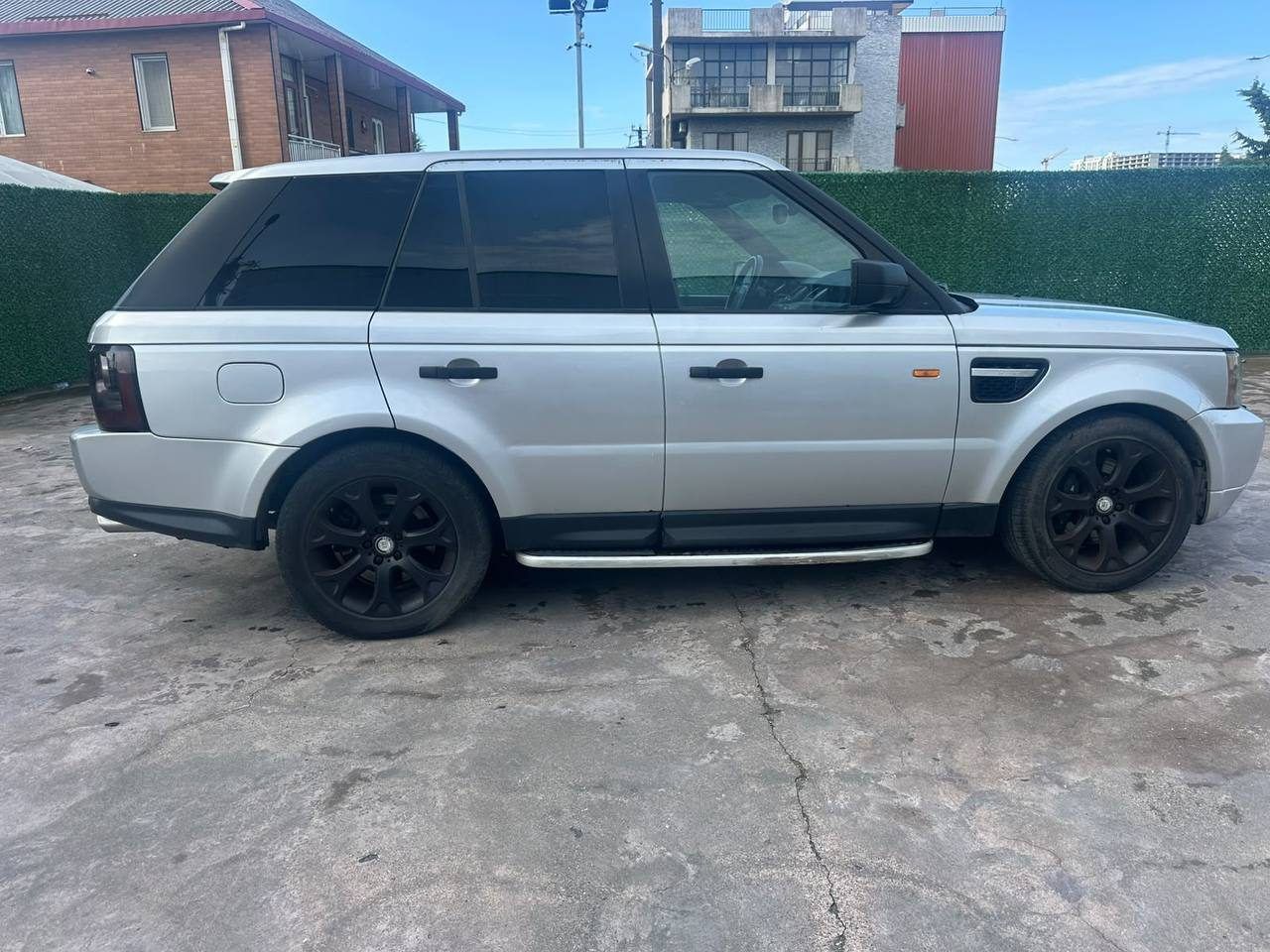 Автомобиль Range rover 4.2 gaz benzin, 2007 г
