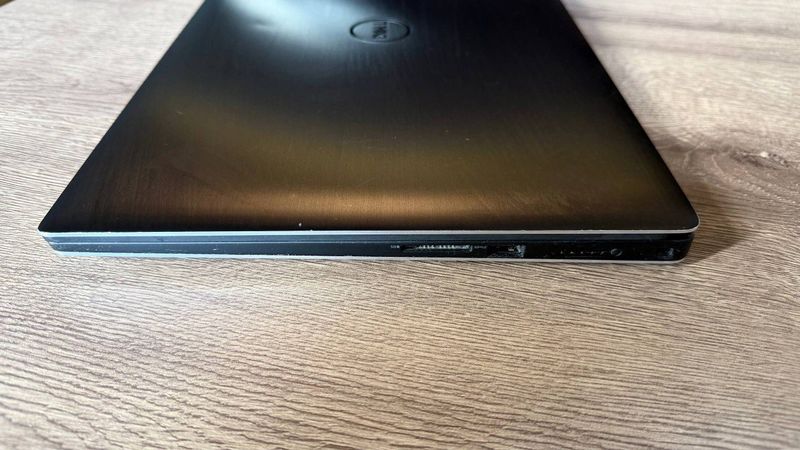 Dell Precision 5530 i7 32GB RAM 512GB SSD