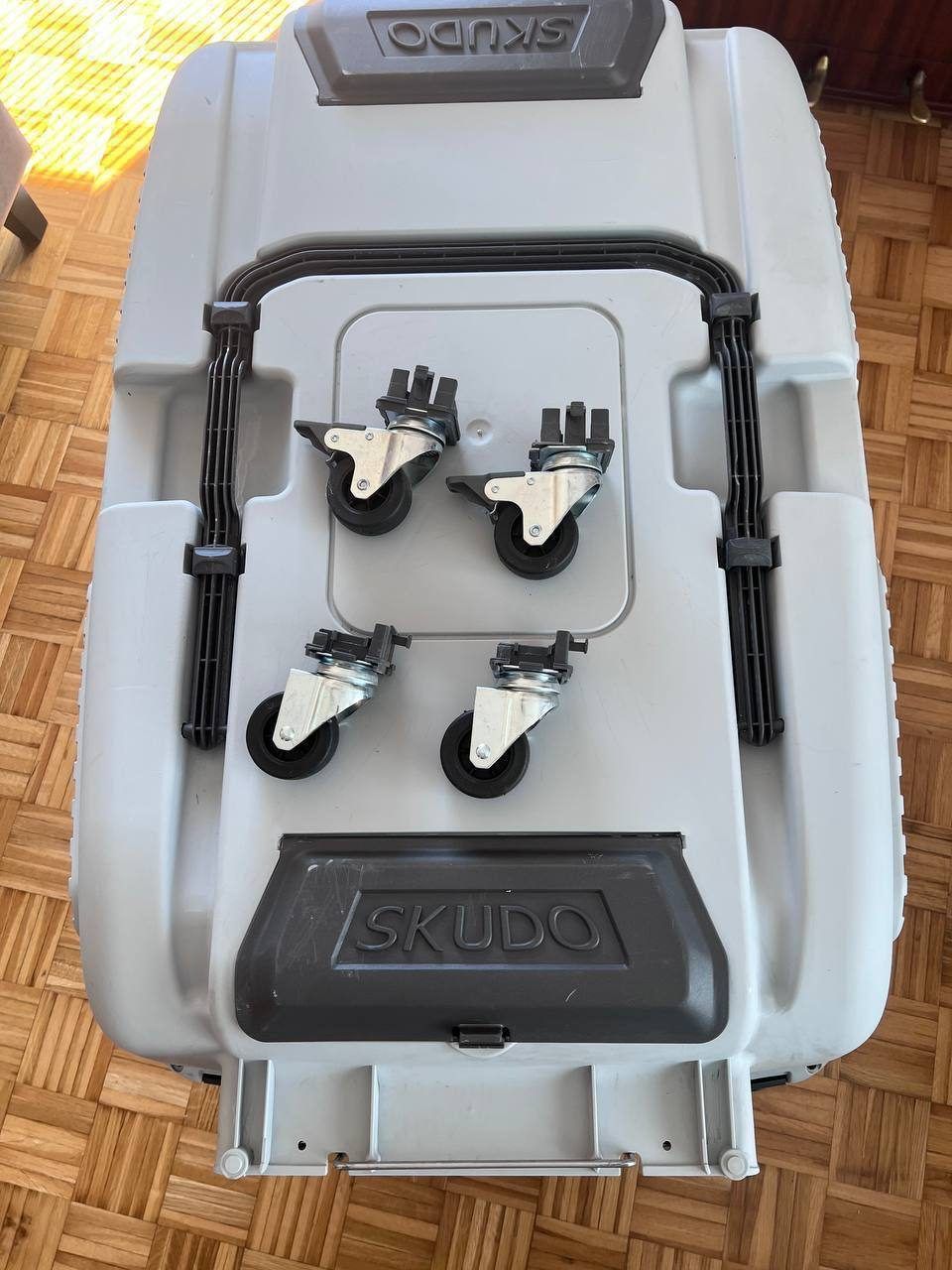 Переноска для собаки Skudo 7 XXL, размер 73х76х105 см