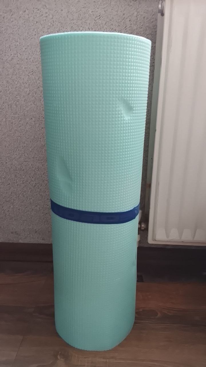 Коврик для йоги плотный