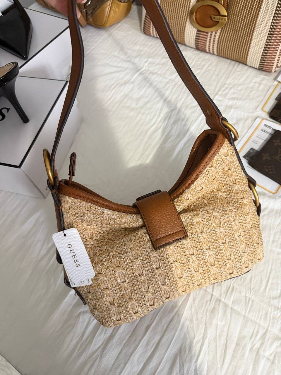 Сумочка GUESS, новая