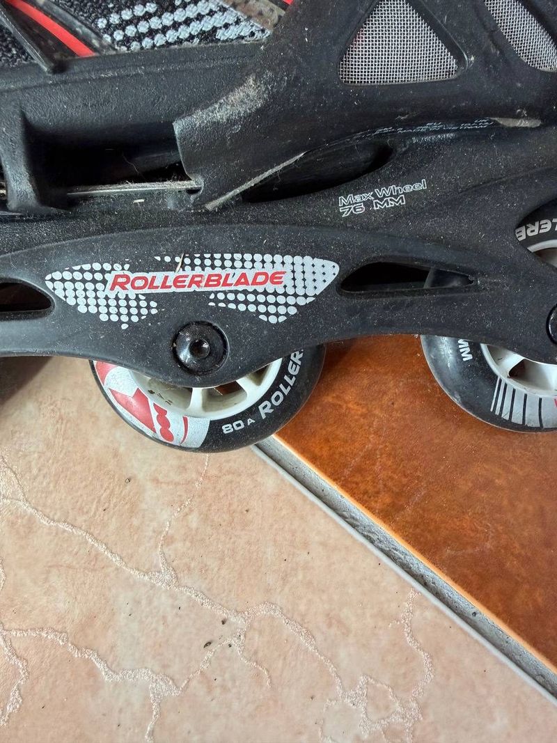 Роликовые коньки Rollerblade, размер 28-32