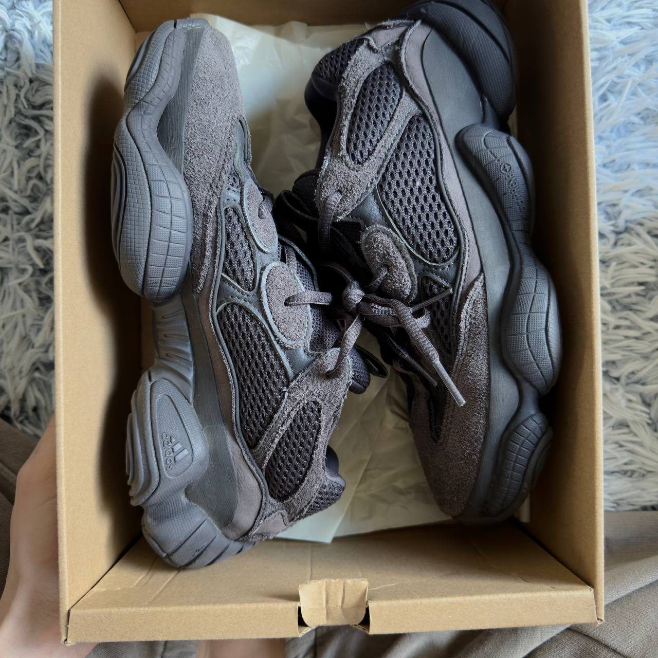 Кроссовки Adidas yeezy boost, размер 39,5