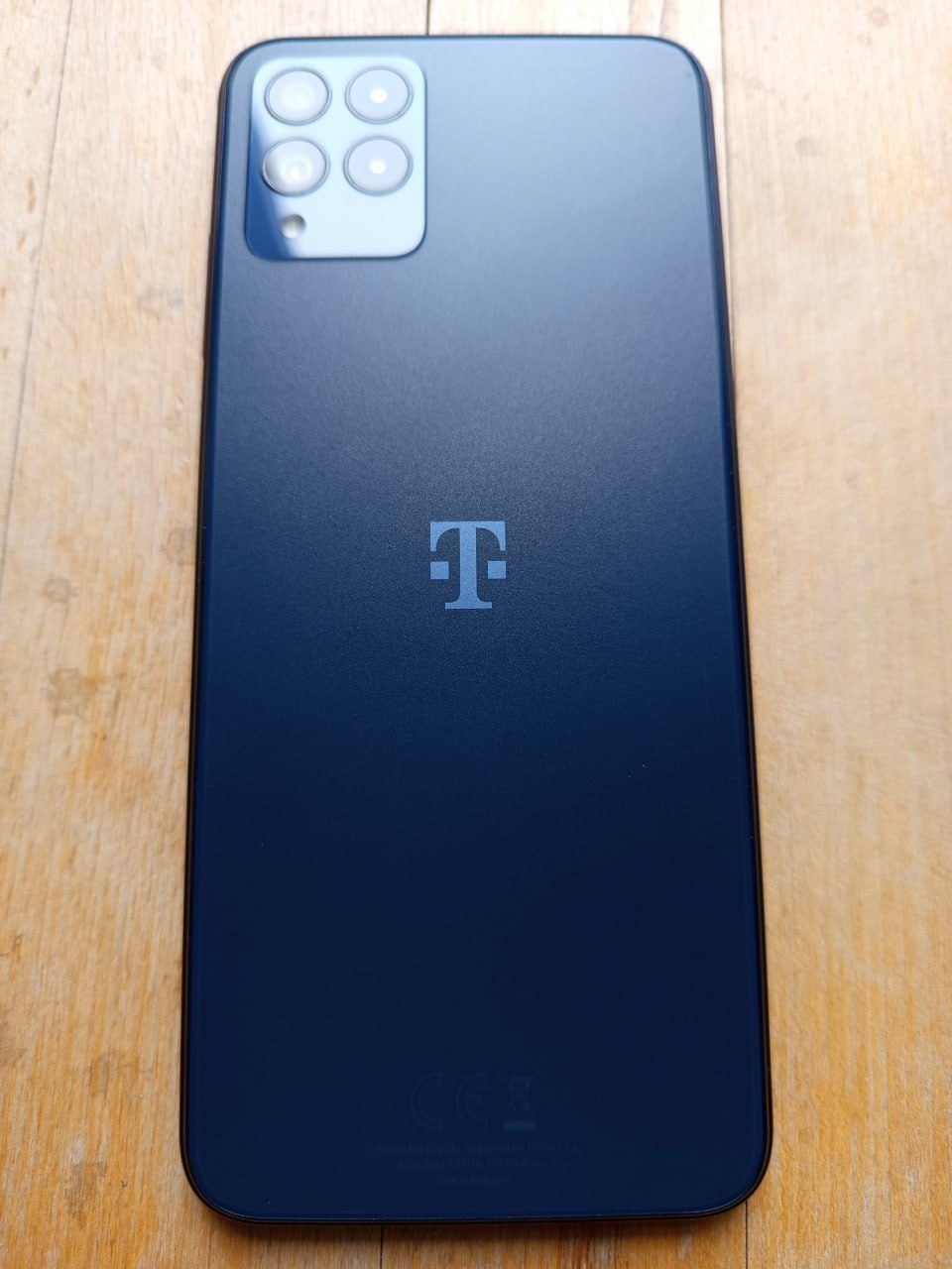 Смартфон T Phone Pro 5G, 256 ГБ
