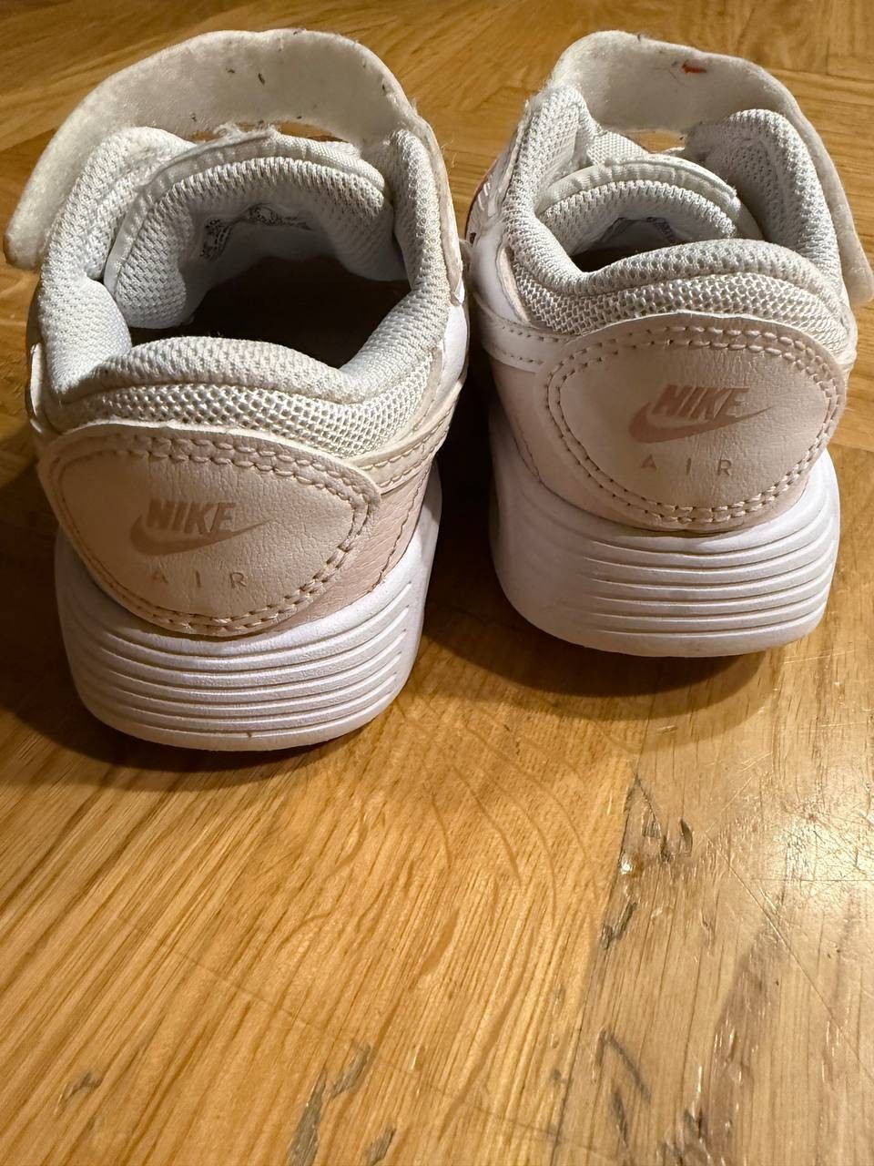 Кроссовки Nike, размер 27