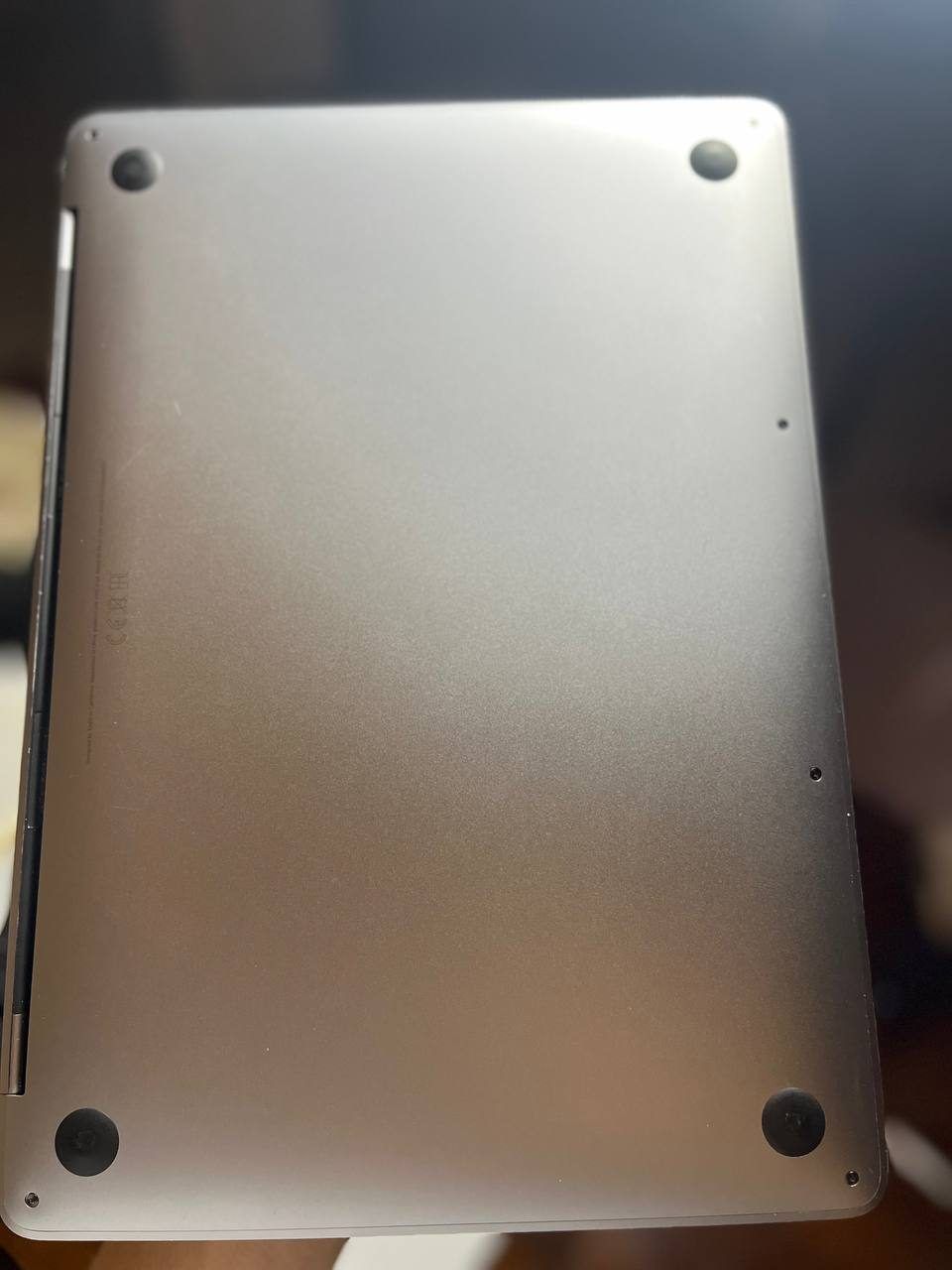 Ноутбук Apple MacBook Pro 13 2017, 256 ГБ