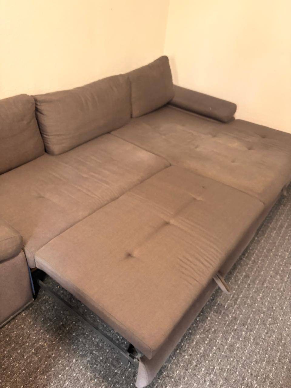 Couch, 285×170 см