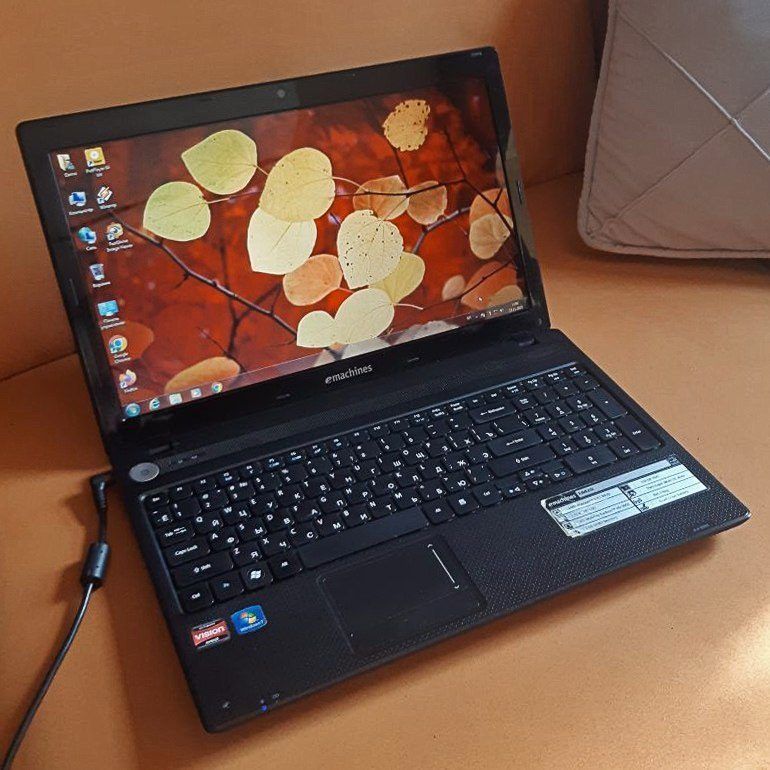 Ноутбук Acer eMachines E642G, 120 ГБ SSD