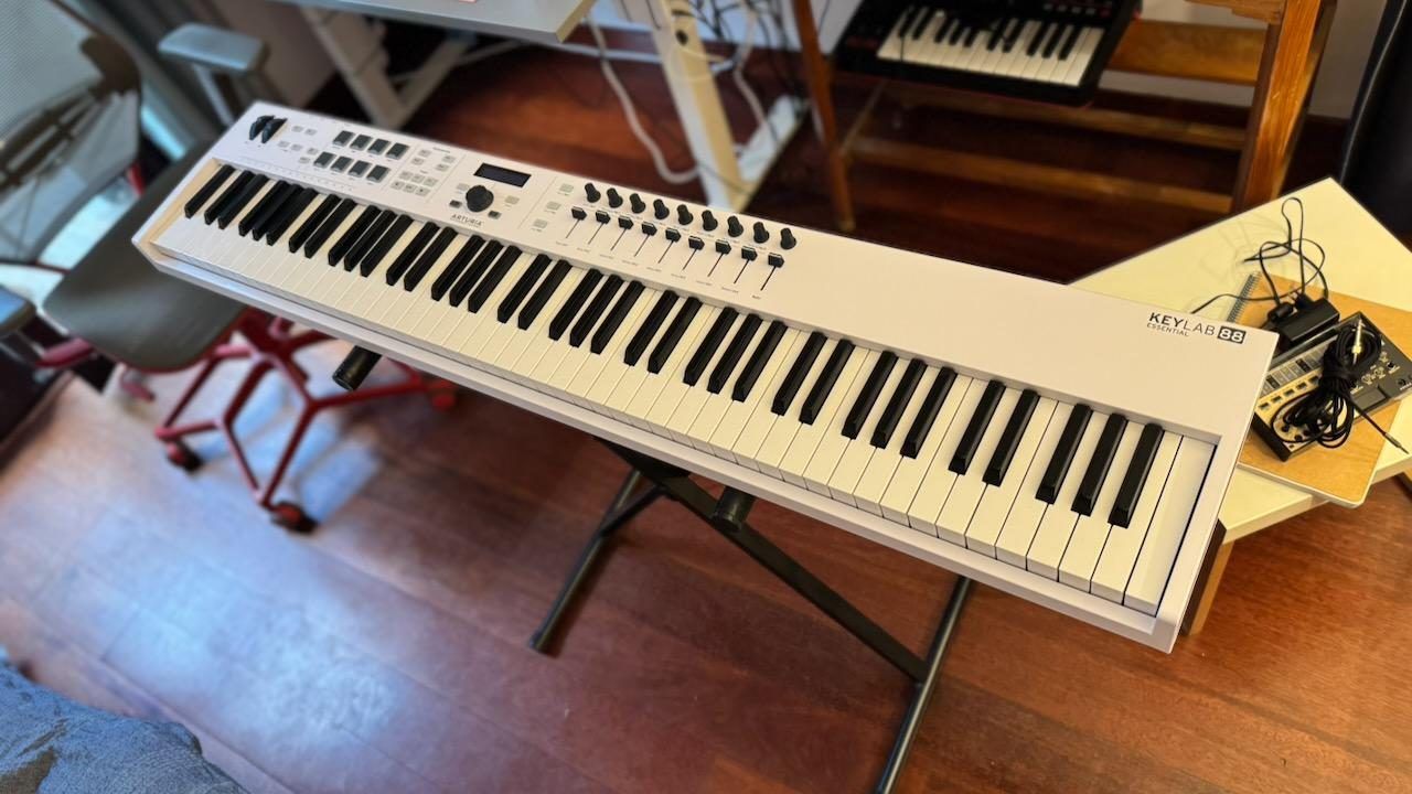 Midi-контроллер Arturia KeyLab 88 MkII