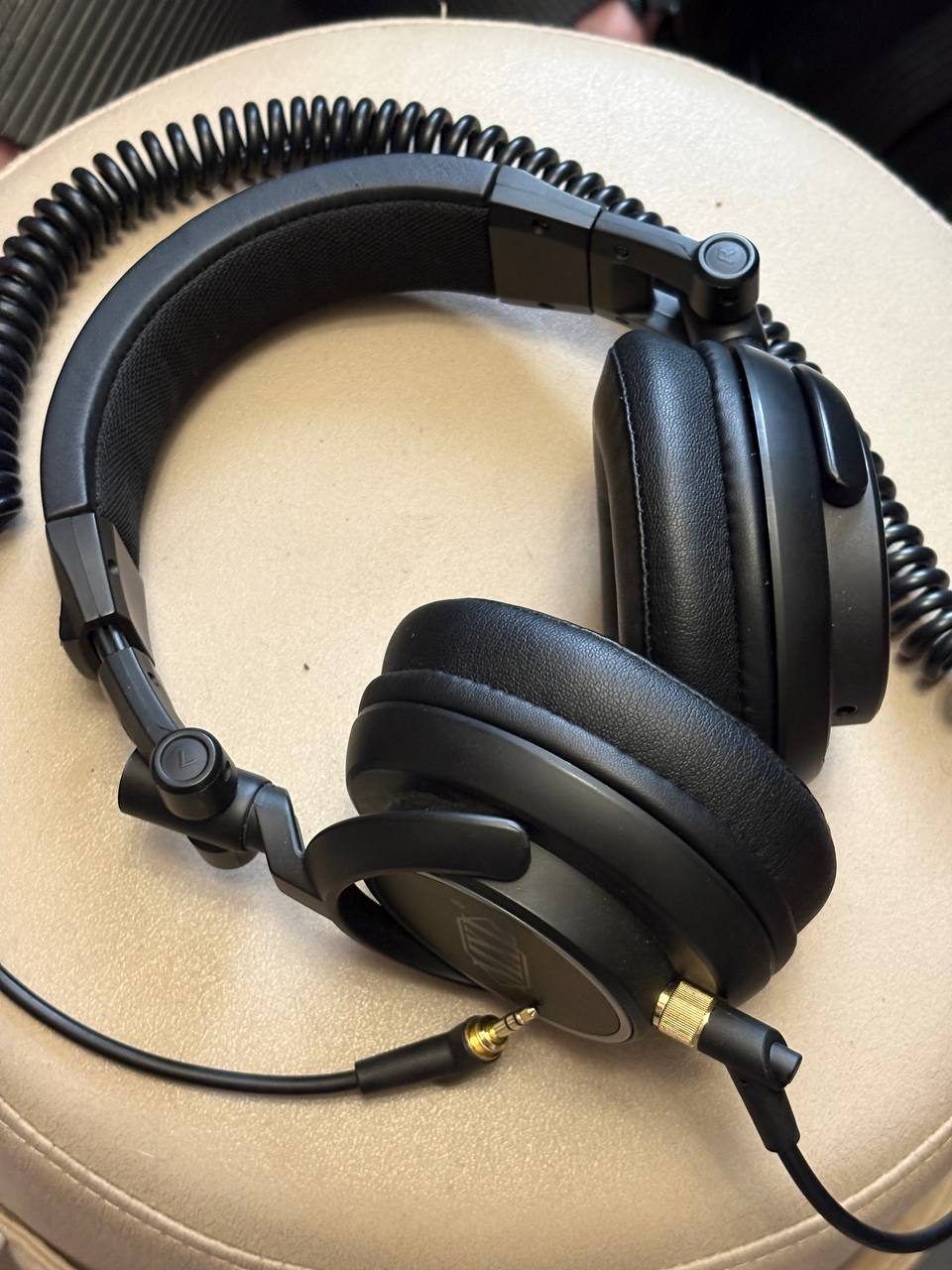 Наушники MXL HX9, студийные