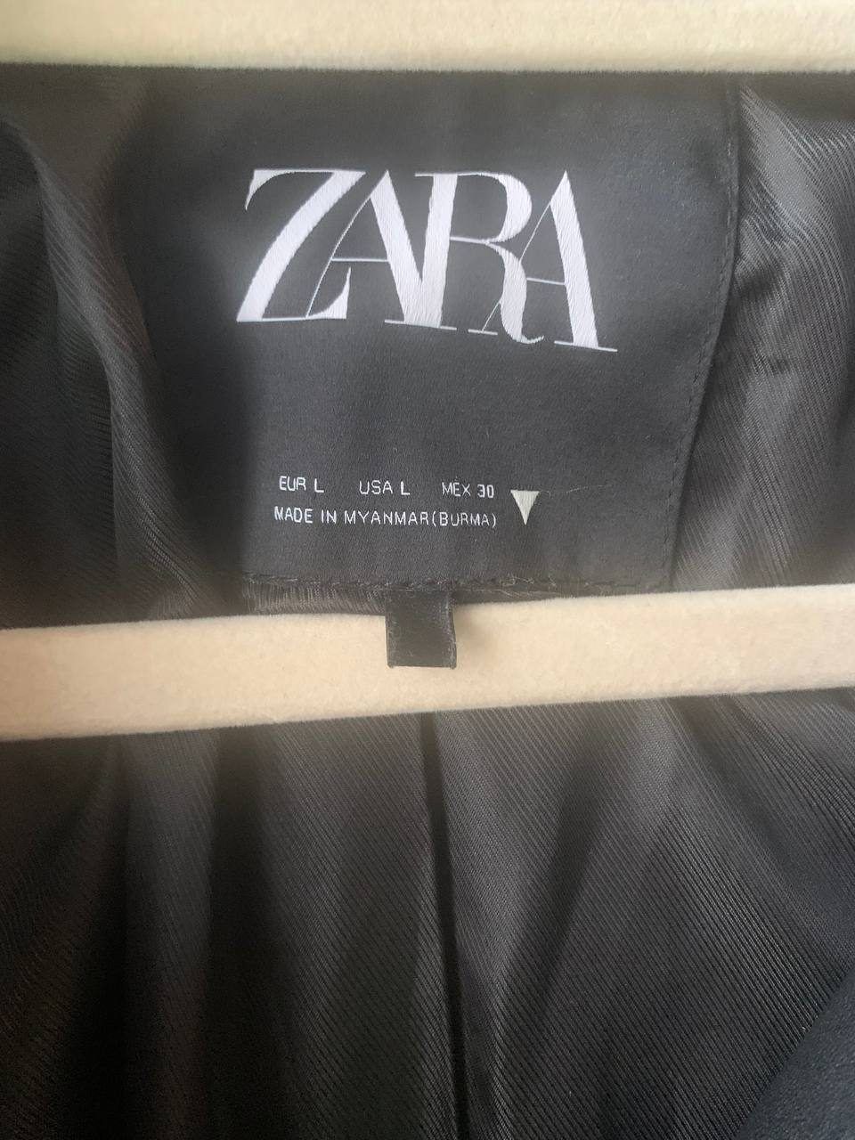 Плащ Zara