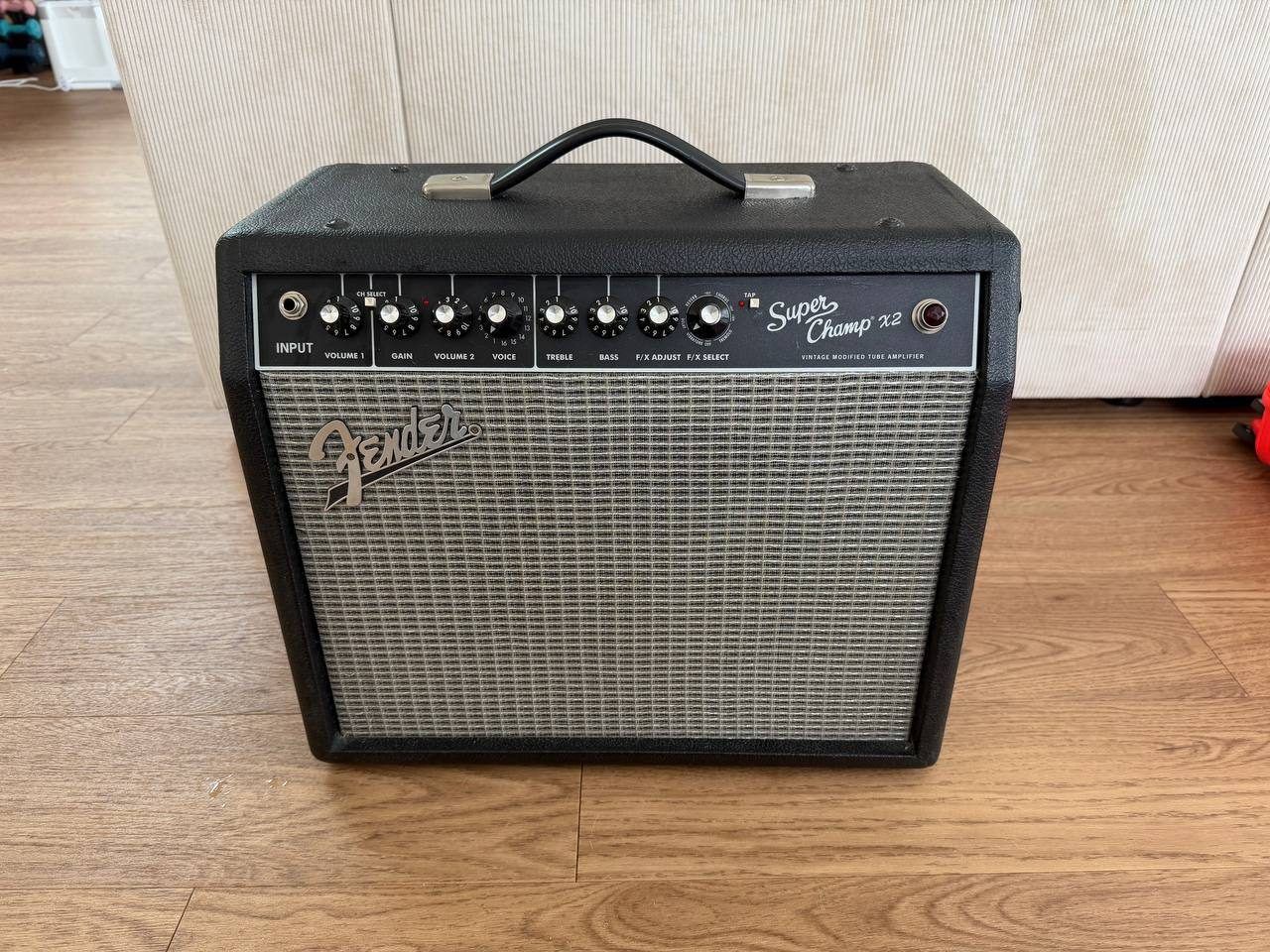 Гитарный усилитель Fender Superchamp X2, с футсвитчем