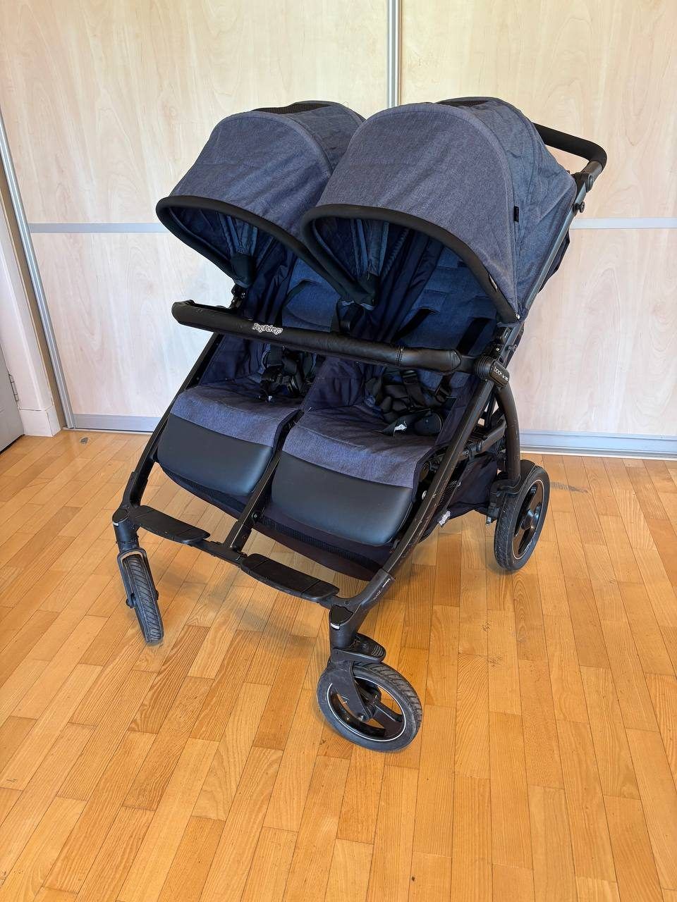 Коляска для близнецов Peg Perego Book for two