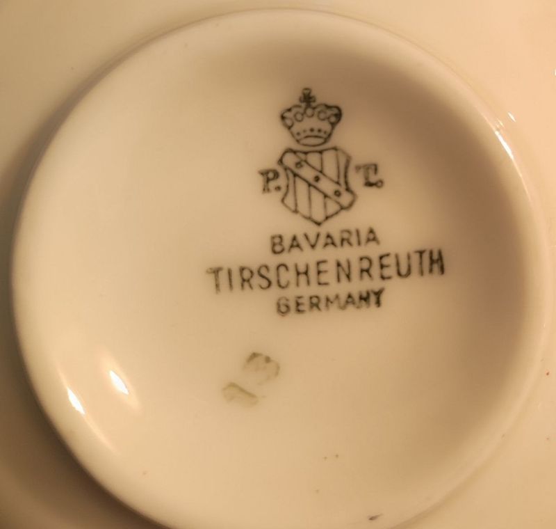 Винтажный сет посуды Tirschenreuth Утренний кофе, 8 предметов