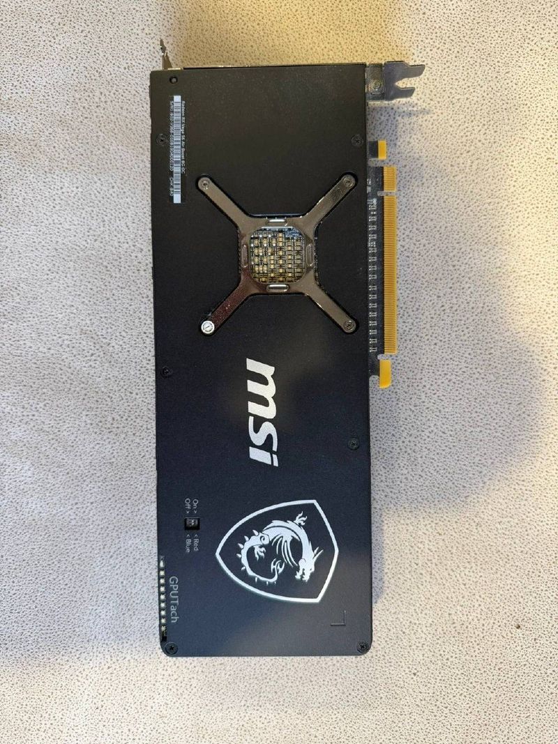Видеокарта MSI Radeon RX Vega 56 Air Boost 8G OC, 8 ГБ