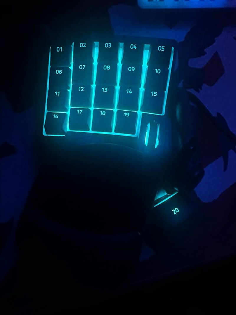 Игровой кейпад Razer Tartarus V2