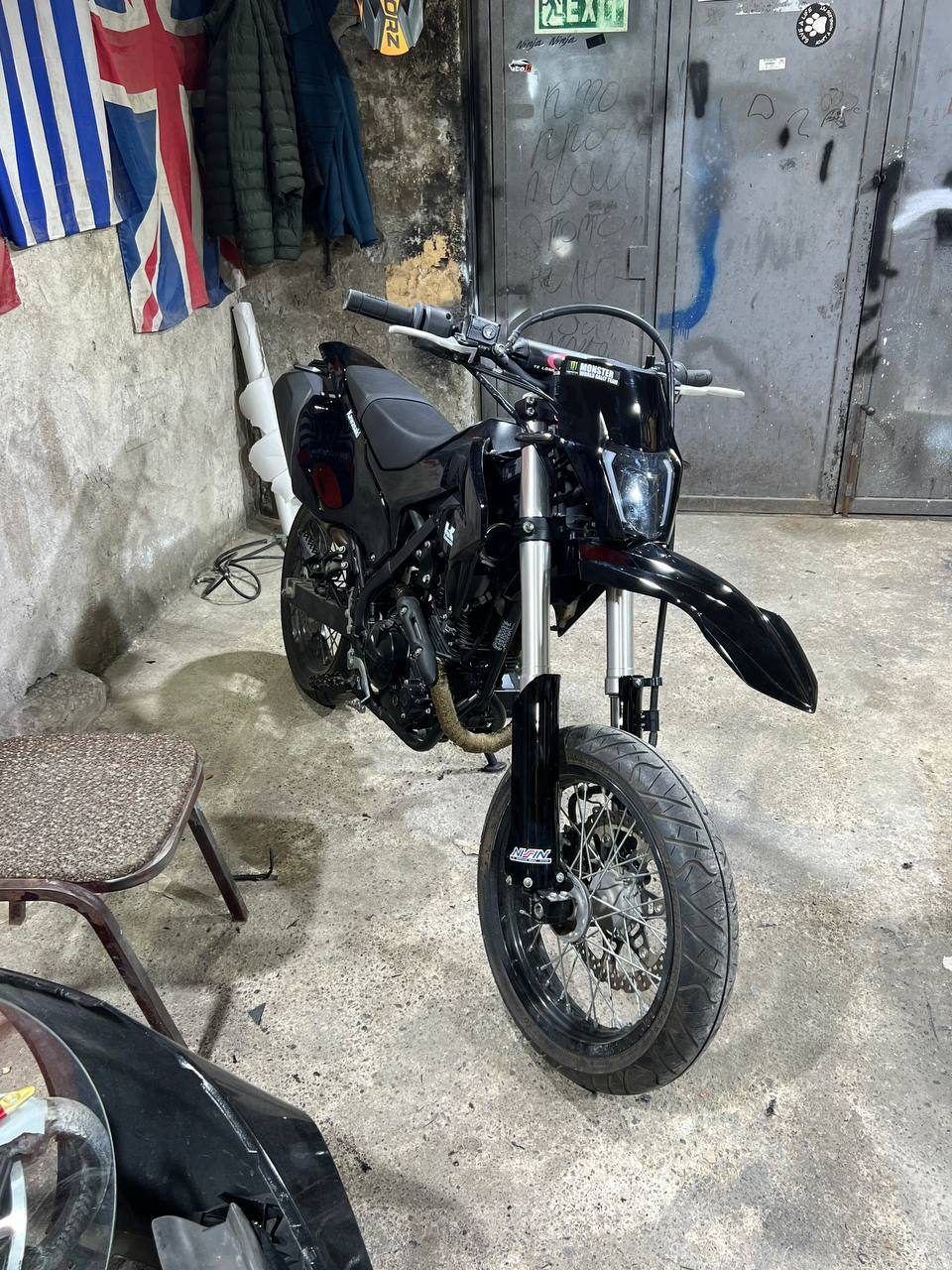 Мотоцикл kawasaki klx230sm, 2023 года