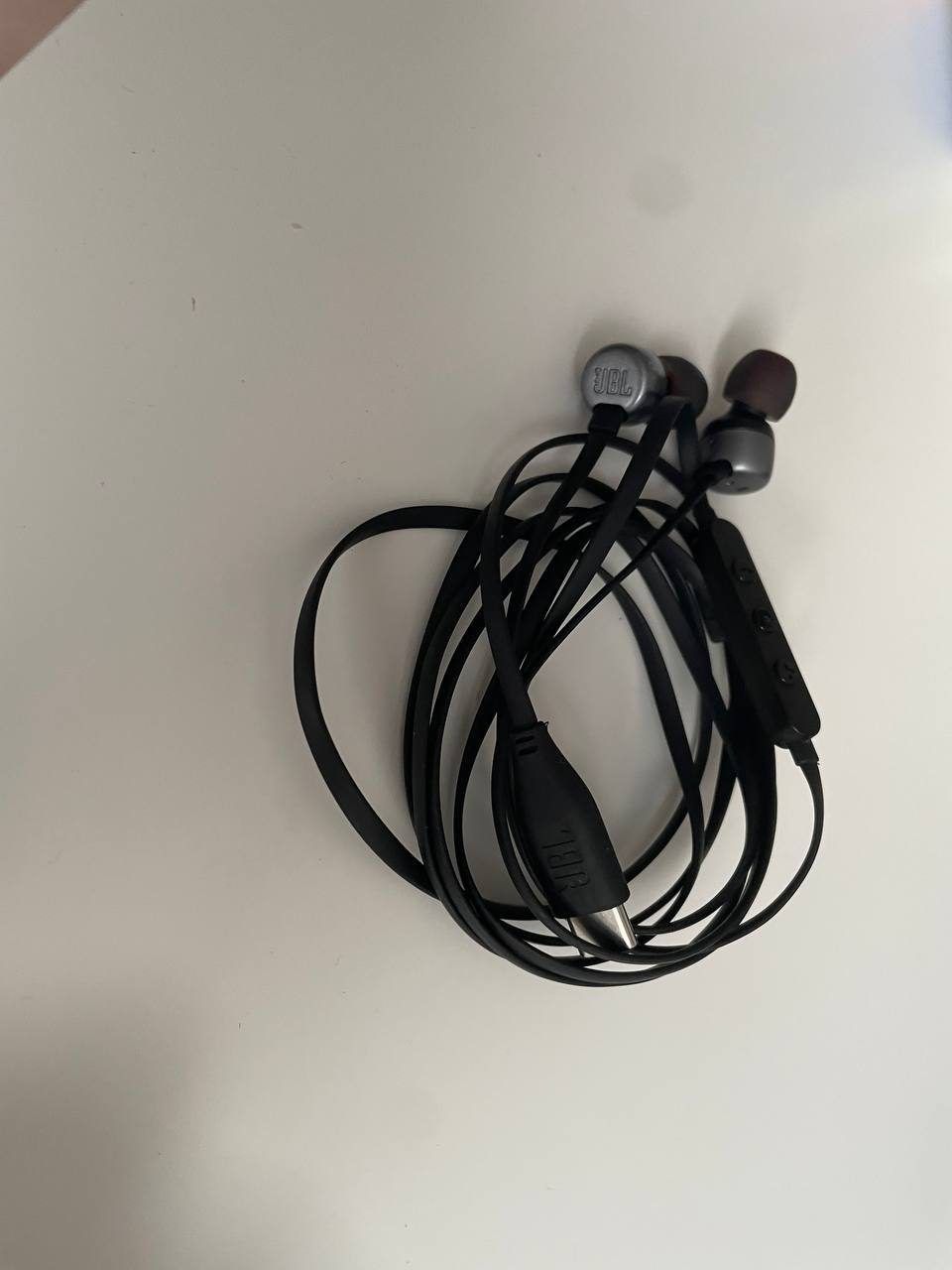 Проводные наушники JBL TUNE 310C USB, JBLT310CBLK