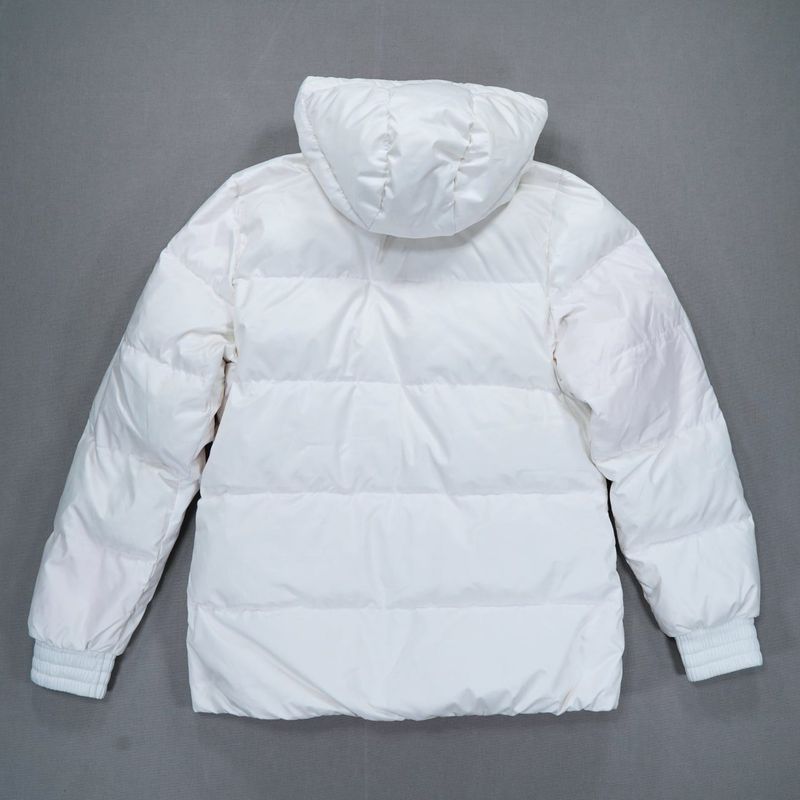 Куртка Adidas, размер M