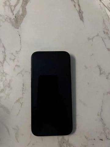 Смартфон Apple iPhone 15, 128 ГБ