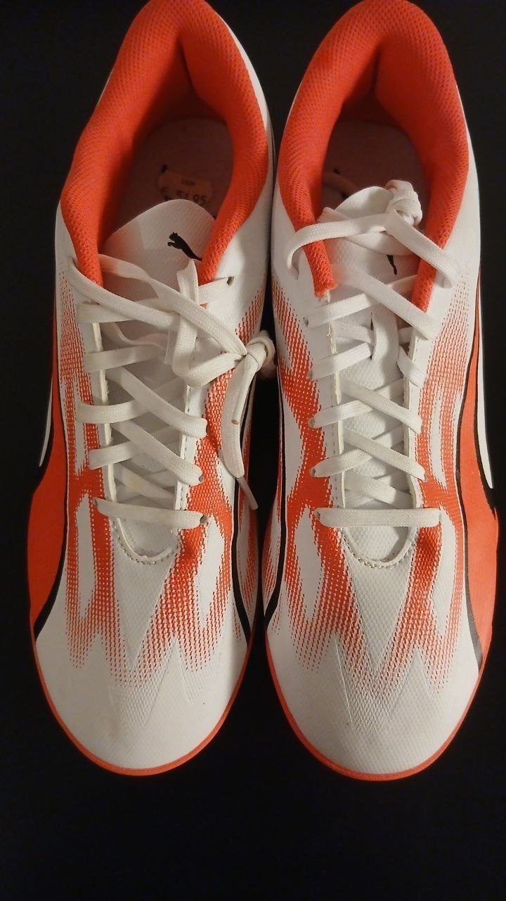 Футзалки Puma Ultra, размер 43