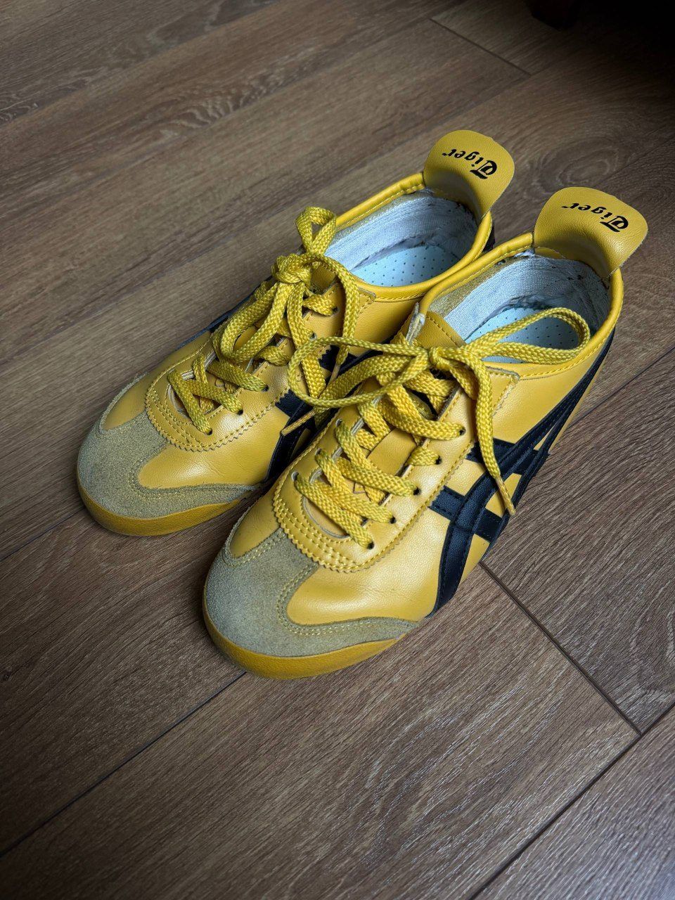 Кроссовки Onitsuka Tiger Mexico 66, размер 39