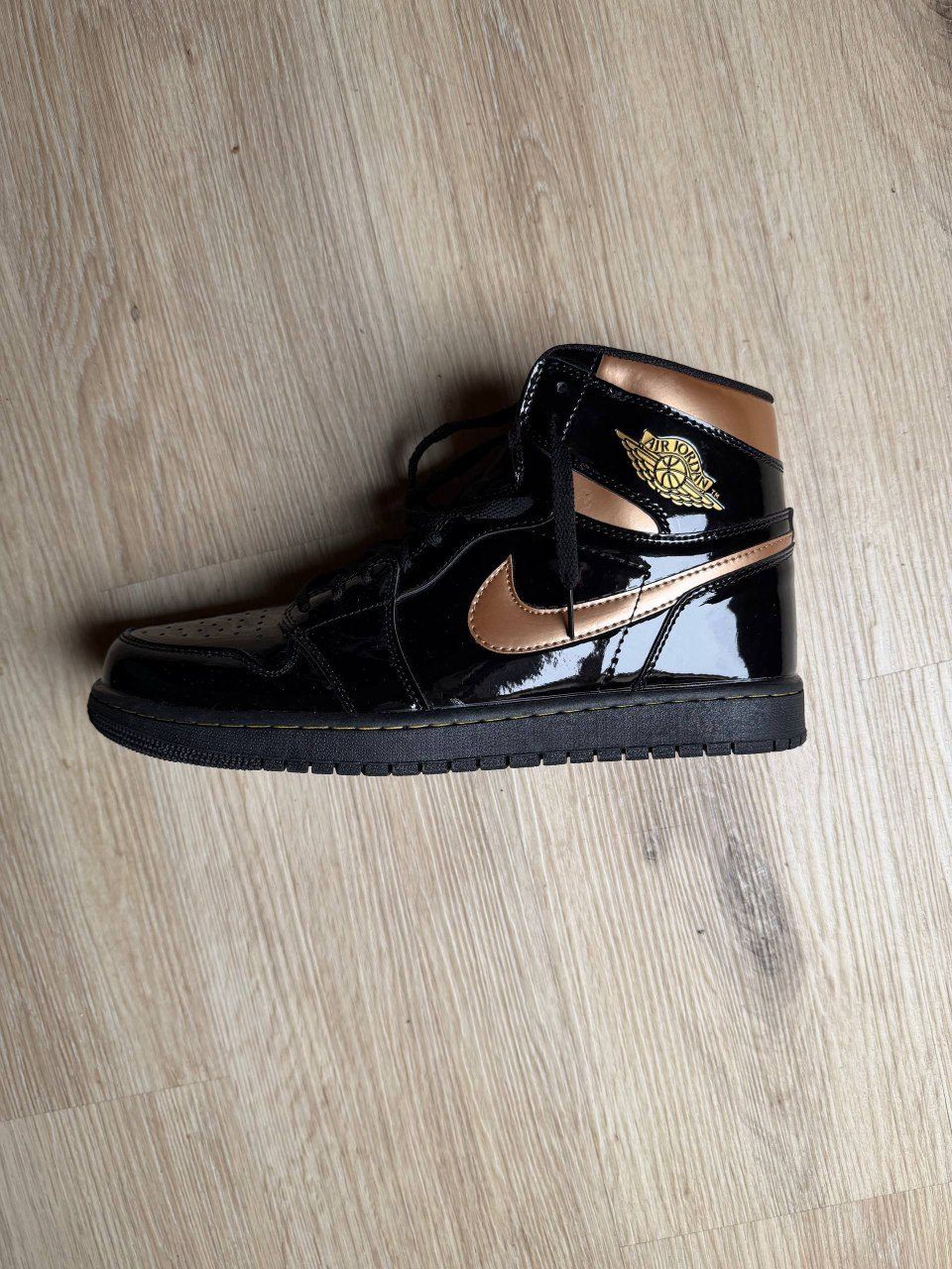 Кроссовки Nike air Jordan 1, размер 45