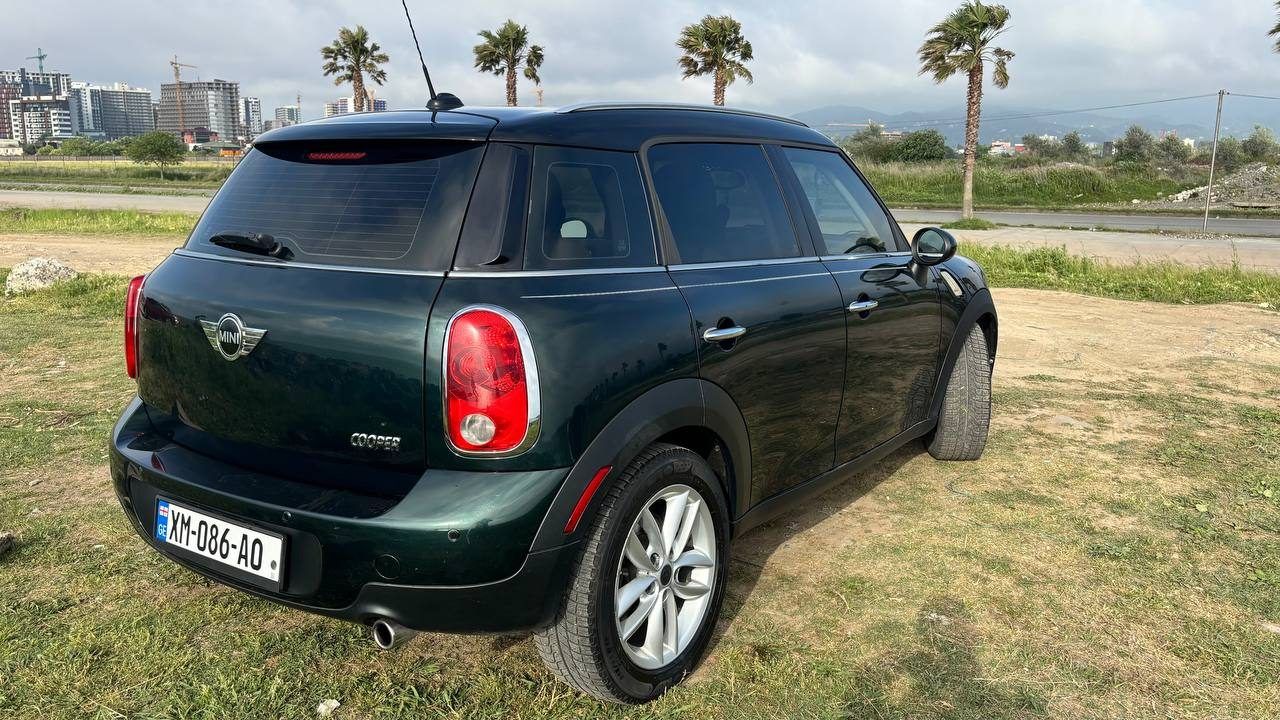 Автомобиль Mini Countryman, 2011