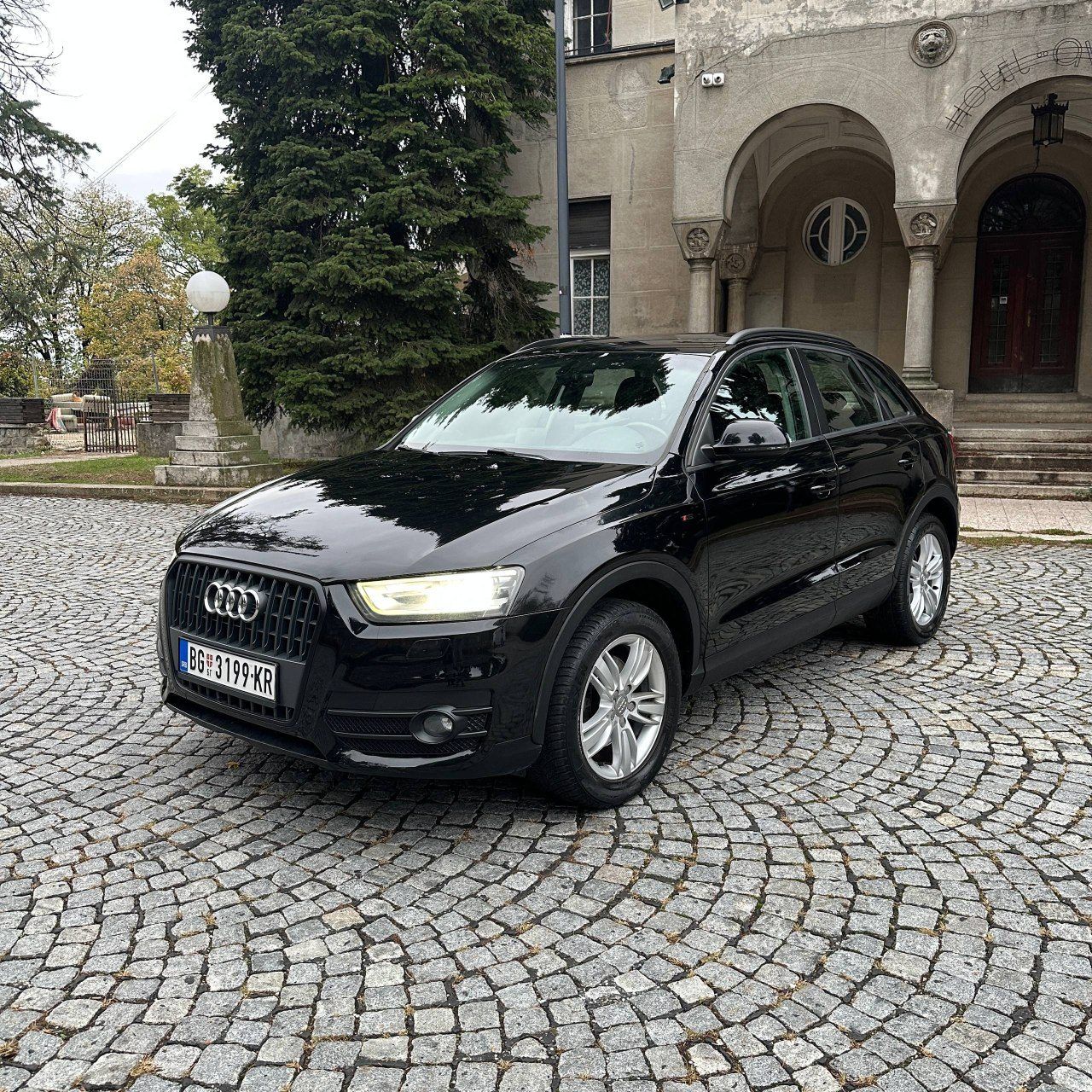 Автомобиль Audi Q3, 2014 г.в