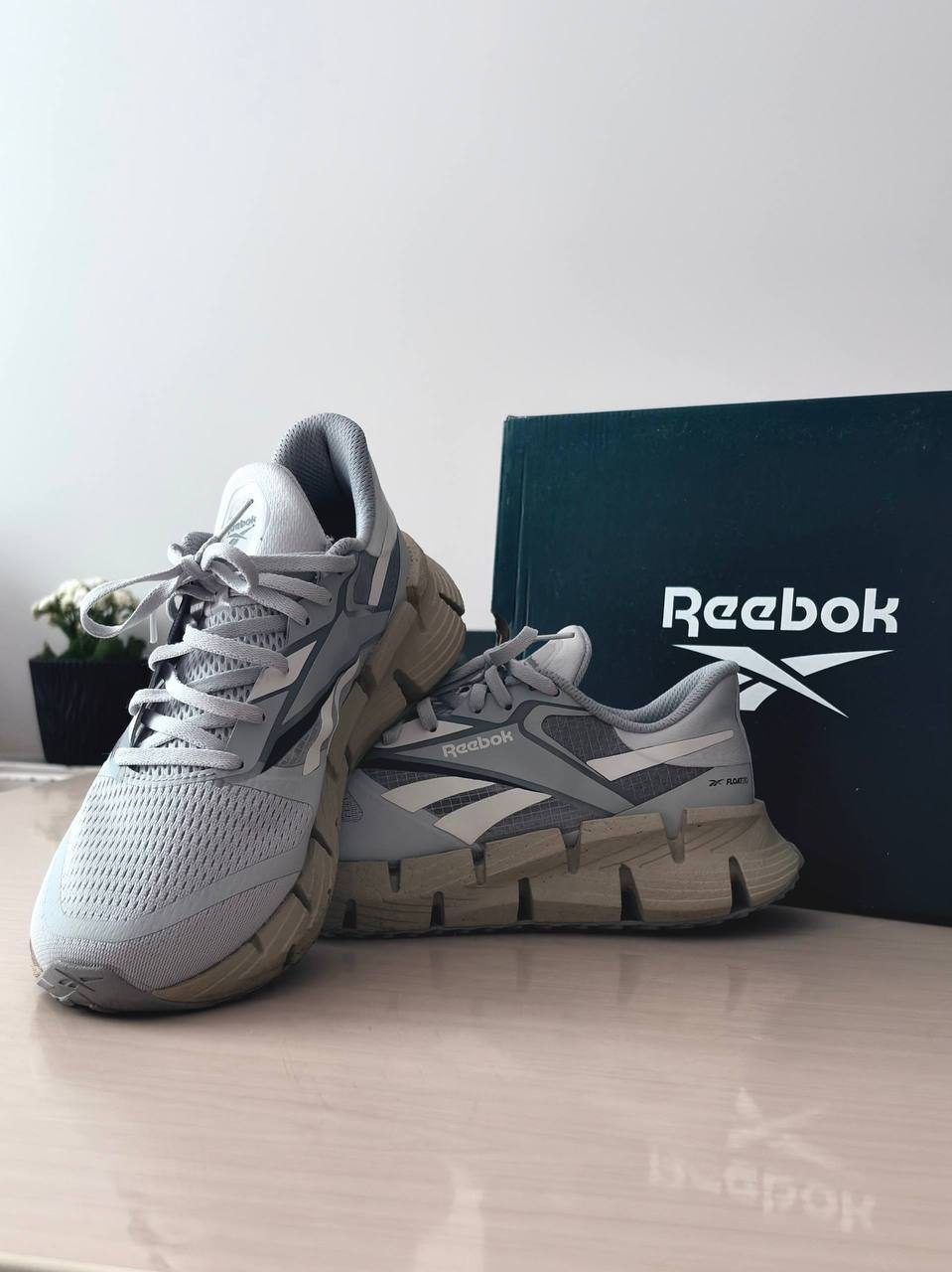 Кроссовки Reebok FLOATZIG 1, размер